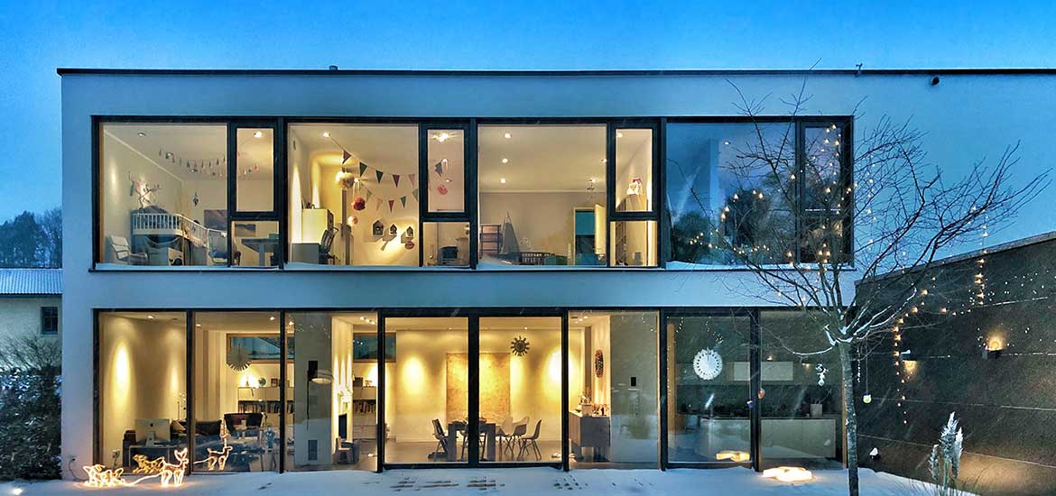 What is the smart home system? What are the main features?